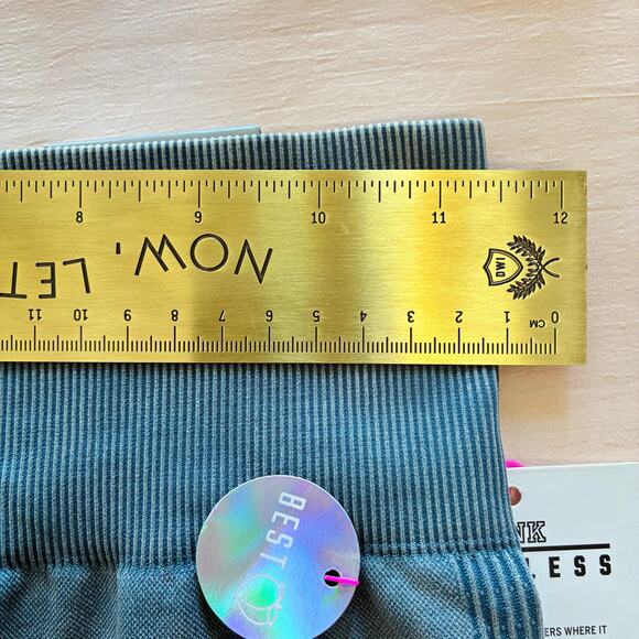 Victoria Secret Pink Seamless Green Marble Leggings NEW Workout Tights US Small - Picture 9 of 10